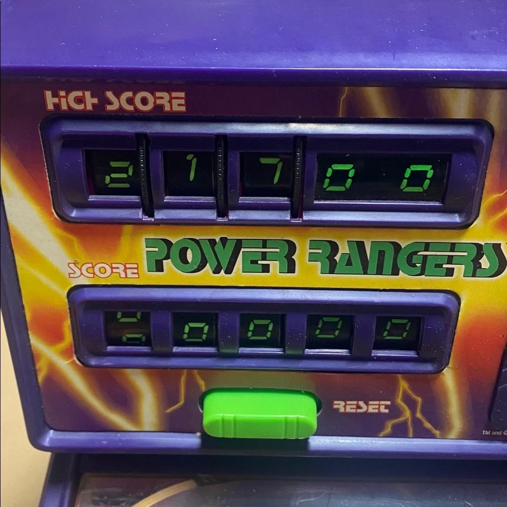 Vintage 1994 Toy Biz Saban Entertainment Power Rangers Ski Ball Game RARE Read!